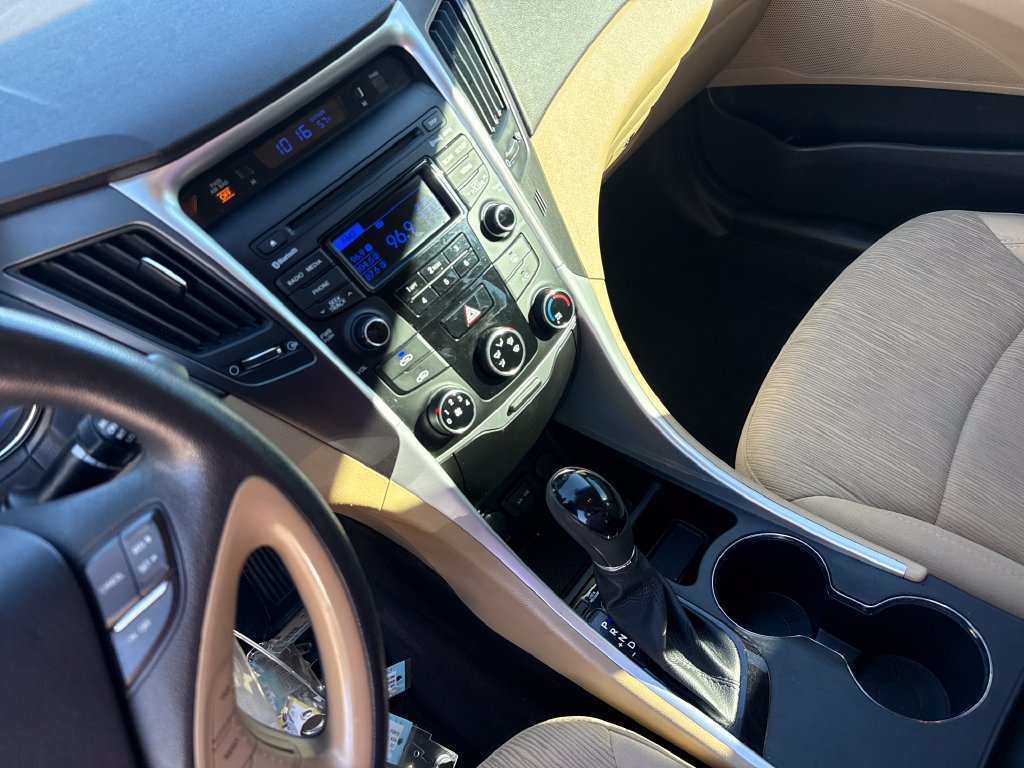 Used 2014 Hyundai Sonata GLS FWD image 16