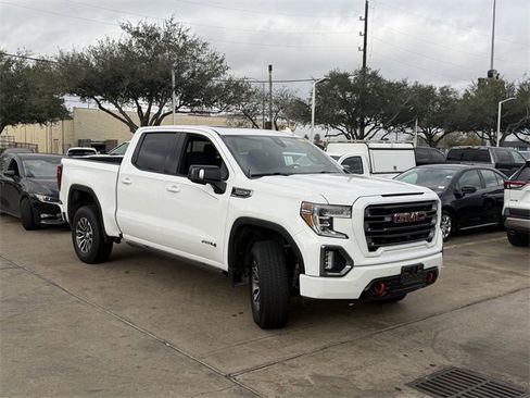 Used 2021 GMC Sierra 1500 AT4 w/ AT4 Value Package image 3