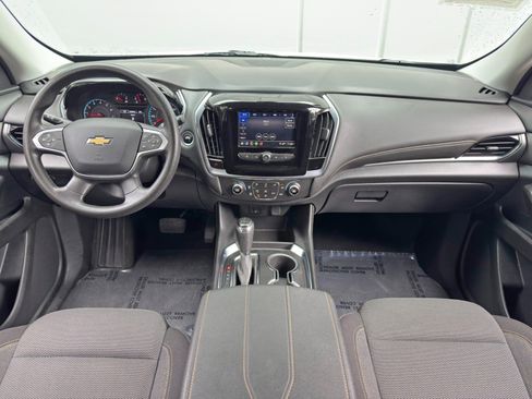 Used 2020 Chevrolet Traverse LS FWD image 11