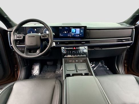 Used 2024 Hyundai Santa Fe Calligraphy image 3