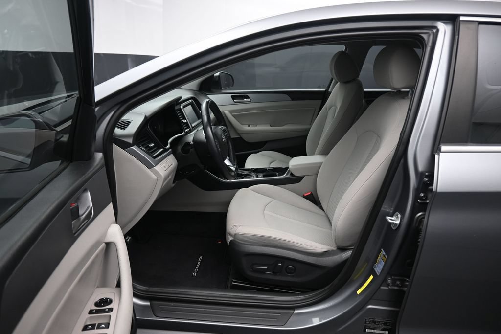 Used 2019 Hyundai Sonata SEL FWD image 11