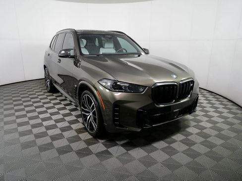 Used 2024 BMW X5 M60i AWD/4WD image 28