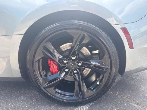 Used 2023 Chevrolet Camaro SS RWD image 30