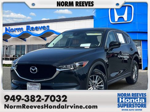 Used 2017 MAZDA CX-5 Touring w/ Preferred Equipment Package FWD image 1