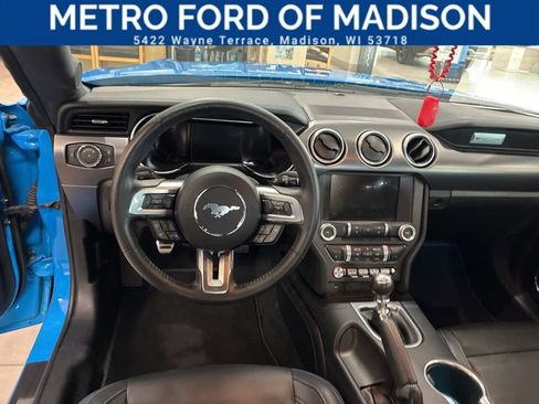 Used 2022 Ford Mustang GT Premium w/ Equipment Group 401A RWD image 15