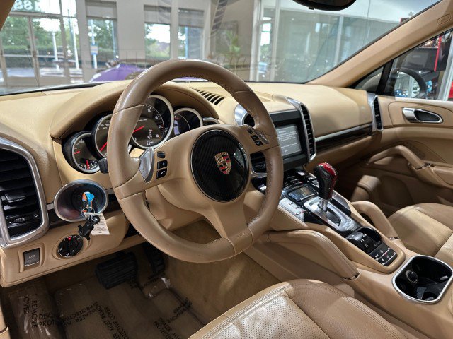 Used 2011 Porsche Cayenne AWD/4WD image 3