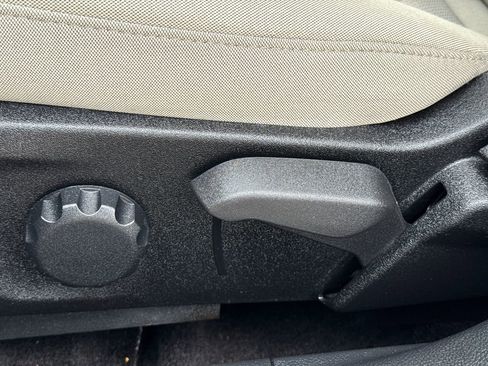 Used 2018 Ford Fusion S image 22