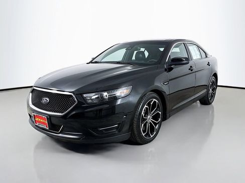 Used 2013 Ford Taurus SHO image 3