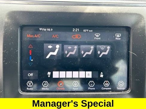 Used 2019 Jeep Cherokee Latitude Plus AWD/4WD image 25