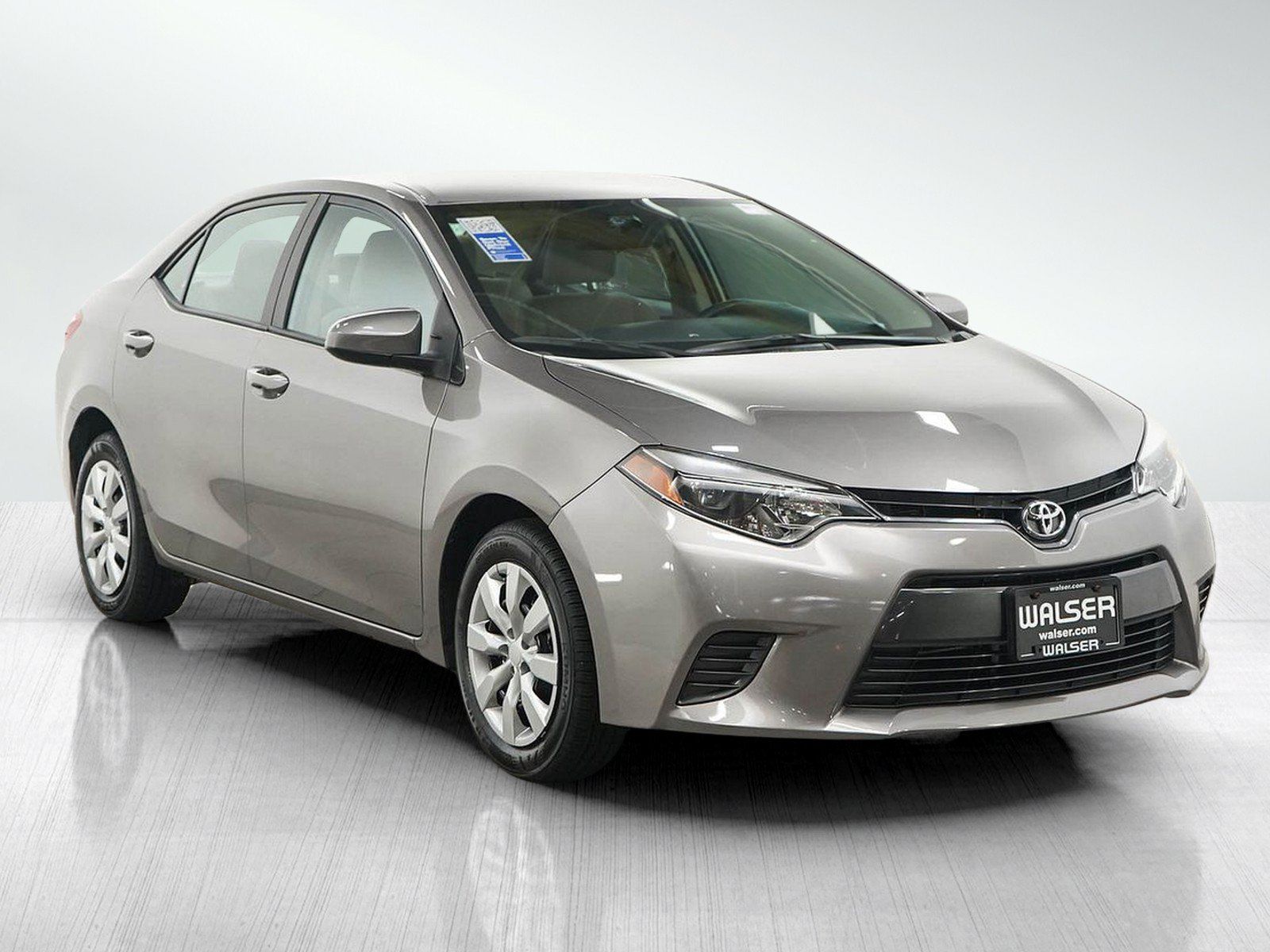 Used 2016 Toyota Corolla LE FWD image 7