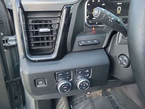 Used 2024 GMC Sierra 1500 Denali w/ Technology Package image 8