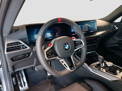 Used 2025 BMW M2 w/ Lighting Package image 9