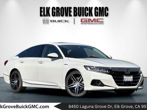 Used 2022 Honda Accord Touring image 1