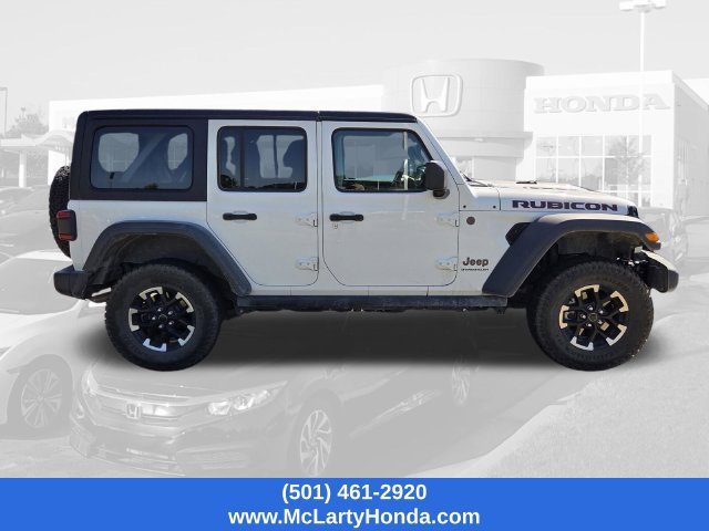 Used 2025 Jeep Wrangler Unlimited Rubicon AWD/4WD image 6