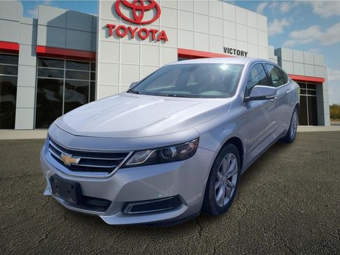 Used 2017 Chevrolet Impala LT FWD image 7
