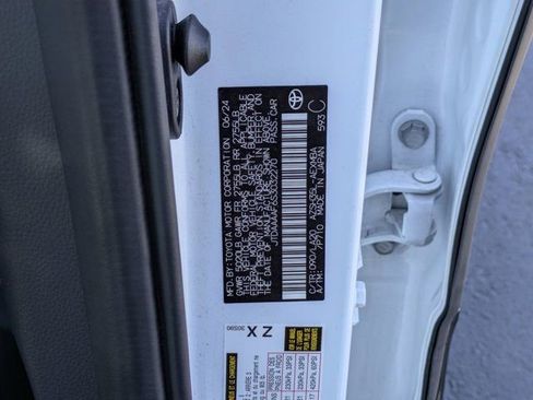 Used 2025 Toyota Crown Limited w/ Advanced Technology Package image 34