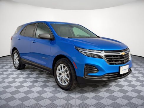 Certified 2024 Chevrolet Equinox LS FWD image 7