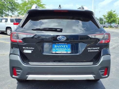 Used 2022 Subaru Outback Touring XT AWD/4WD image 9