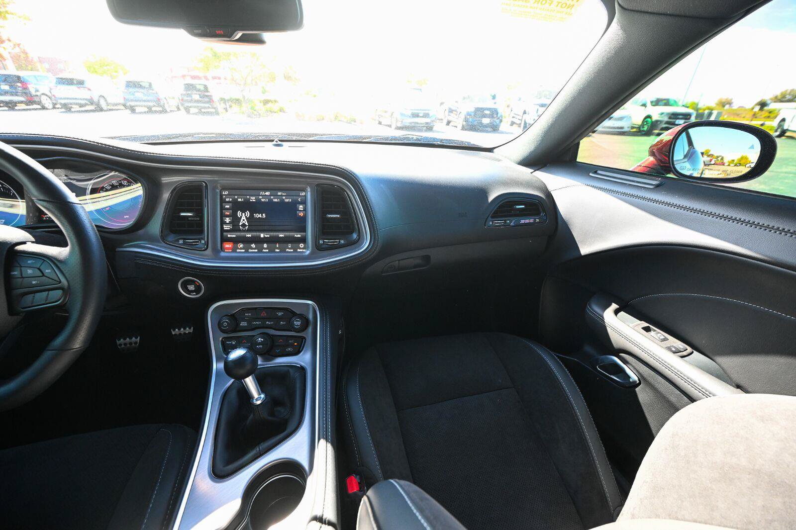 Used 2022 Dodge Challenger R/T Scat Pack RWD image 30
