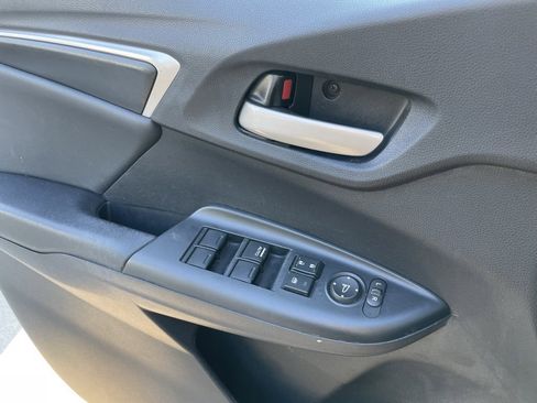 Used 2016 Honda Fit EX-L image 17