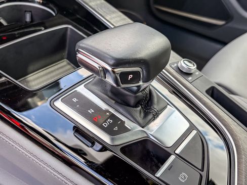 Used 2020 Audi A4 2.0T Premium Plus w/ Premium Plus Package AWD/4WD image 19