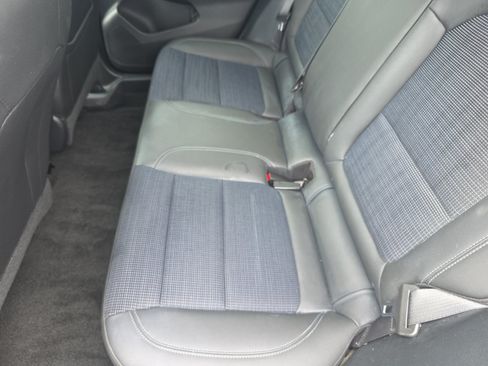 Used 2025 Buick Envista Preferred FWD image 17