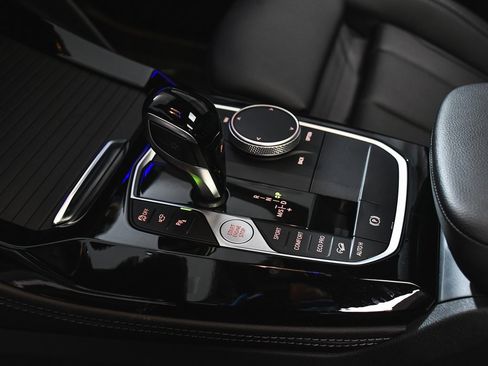 Used 2024 BMW X4 M40i w/ Premium Package image 49