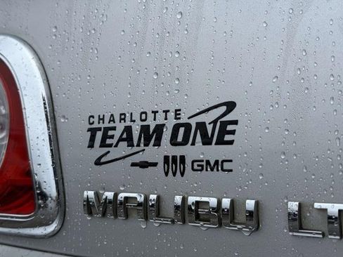 Used 2011 Chevrolet Malibu LTZ image 30