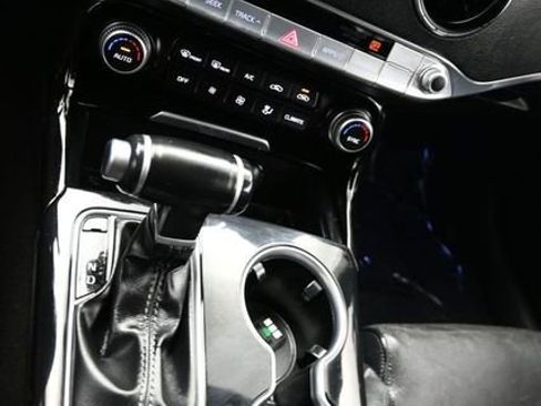 Used 2019 Kia Stinger image 26