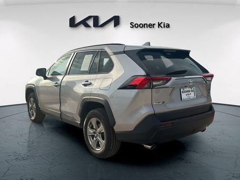 Used 2024 Toyota RAV4 XLE FWD image 5