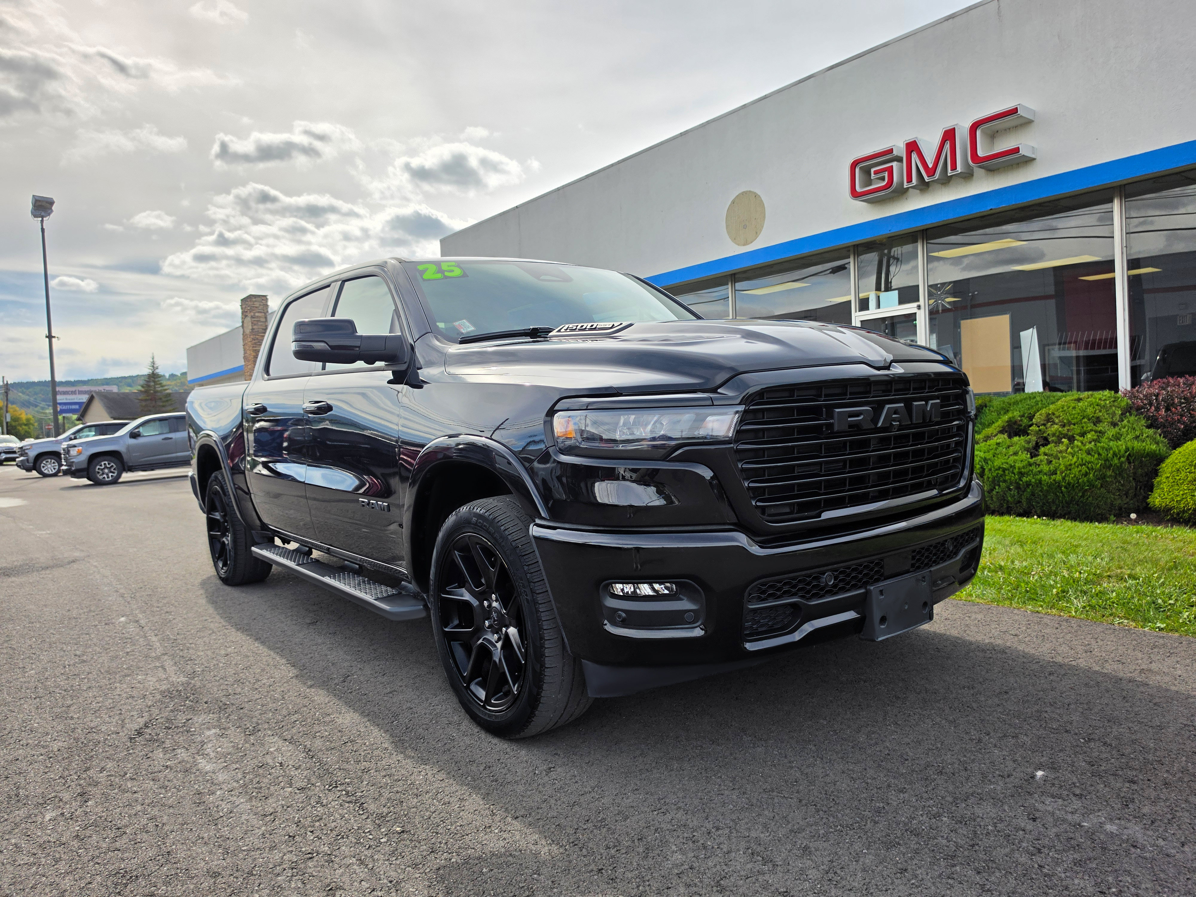 Used 2025 RAM 1500 Laramie w/ Night Edition AWD/4WD image 1