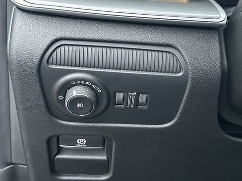 New 2025 Jeep Wagoneer Series II w/ Premium Group I image 30