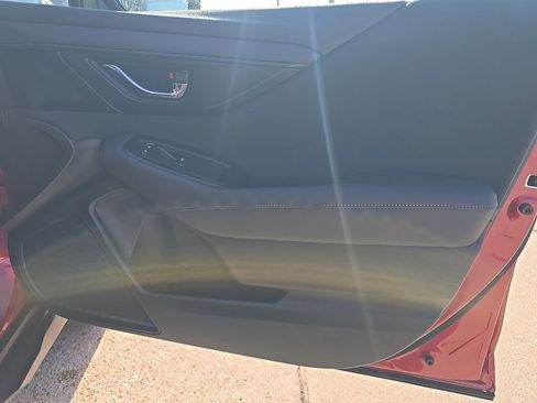 Used 2025 Subaru Outback Premium image 29