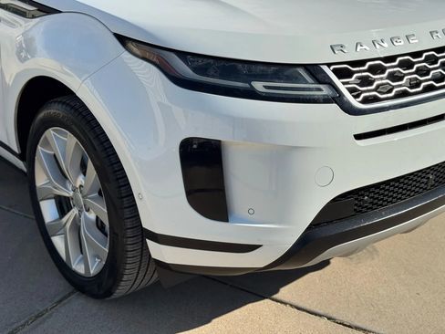 Used 2020 Land Rover Range Rover Evoque SE image 43