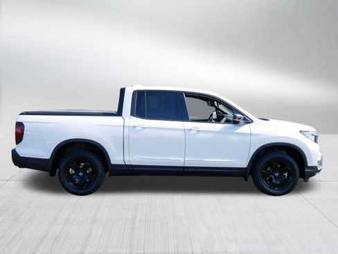 Used 2026 Honda Ridgeline Black Edition image 8