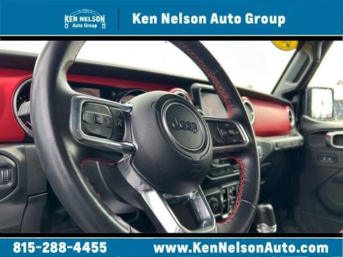 Used 2022 Jeep Wrangler Unlimited Rubicon image 31