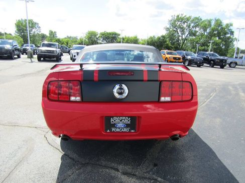 Used 2006 Ford Mustang GT RWD image 35
