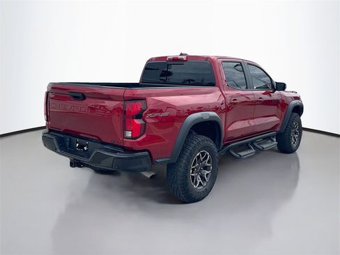 Used 2024 Chevrolet Colorado ZR2 w/ Technology Package image 7