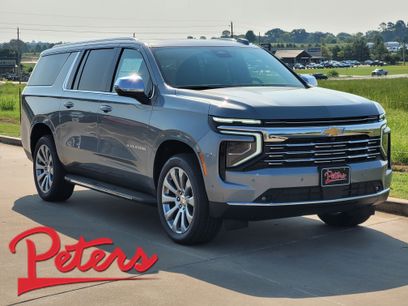 New 2026 Chevrolet Suburban Premier w/ Sun And Tow Package