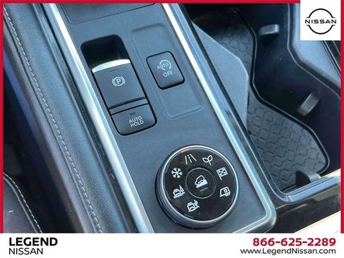 Certified 2022 Nissan Pathfinder SL image 30