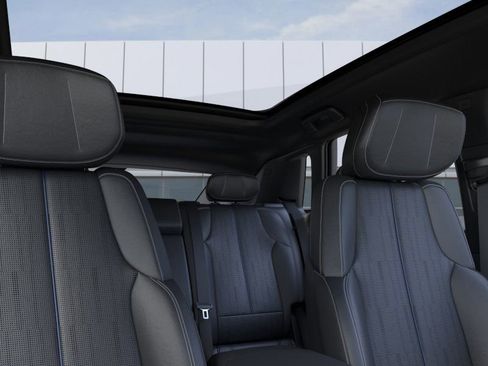 New 2025 Cadillac Lyriq Sport image 58