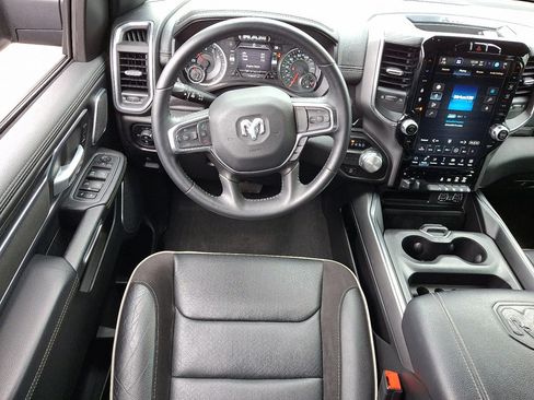 Used 2024 RAM 1500 Laramie image 22