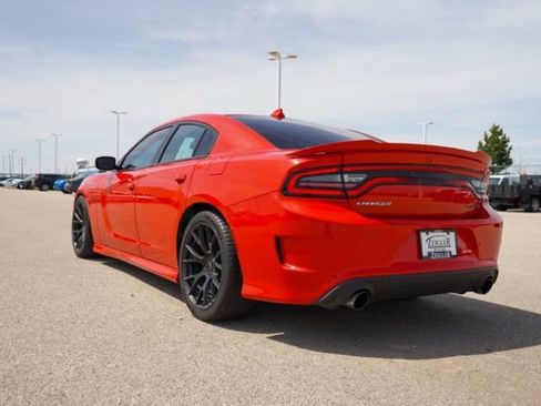 Used 2019 Dodge Charger SRT Hellcat w/ Navigation & Travel Group RWD image 5