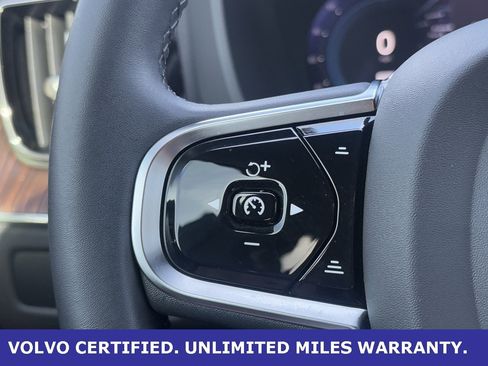 Certified 2023 Volvo XC60 B5 Plus w/ Protection Package Premier image 18