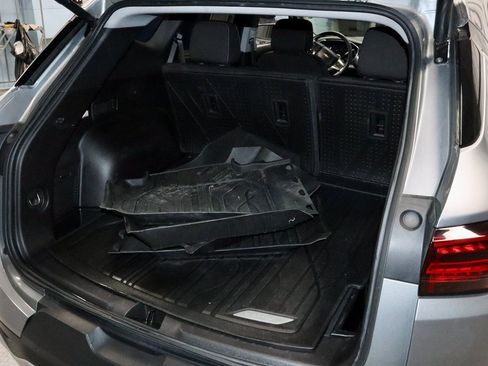 Used 2024 Chevrolet Blazer LT w/ Convenience Package image 16