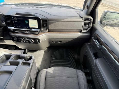 Used 2023 Chevrolet Silverado 1500 LT image 44