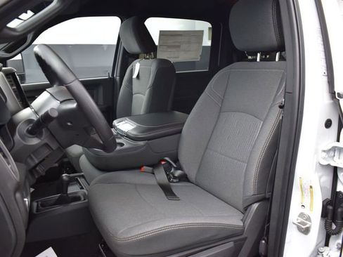 New 2024 RAM 2500 Tradesman w/ Chrome Appearance Group image 36