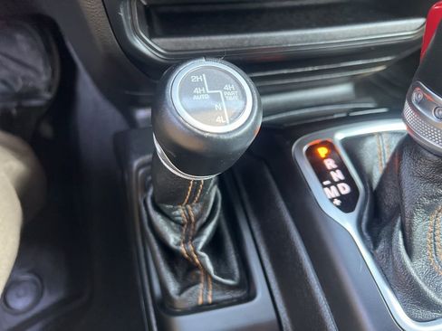 Used 2021 Jeep Wrangler Unlimited Sahara image 52