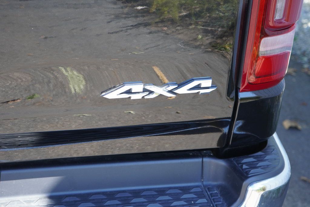 Used 2023 RAM 1500 Laramie AWD/4WD image 8