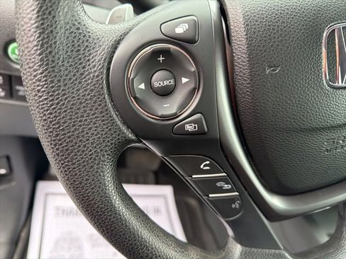 Used 2021 Honda Ridgeline Sport image 14